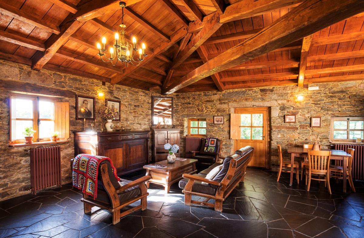 Gasthaus Casa Louran Monfero Exterior foto