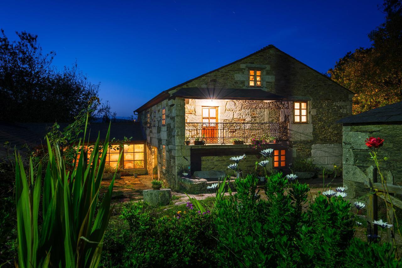 Gasthaus Casa Louran Monfero Exterior foto