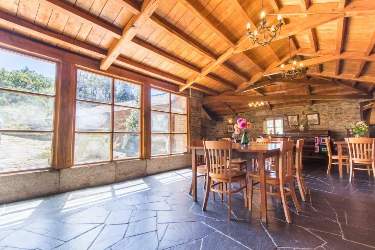 Gasthaus Casa Louran Monfero Exterior foto